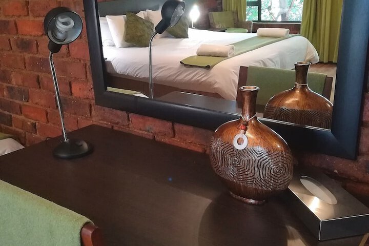 Room 26 of 105