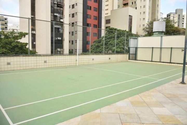 Sport court