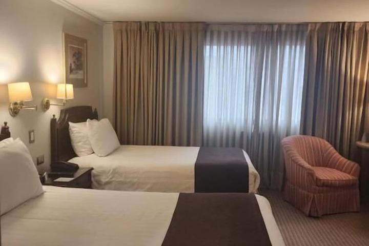 Room 21 of 105