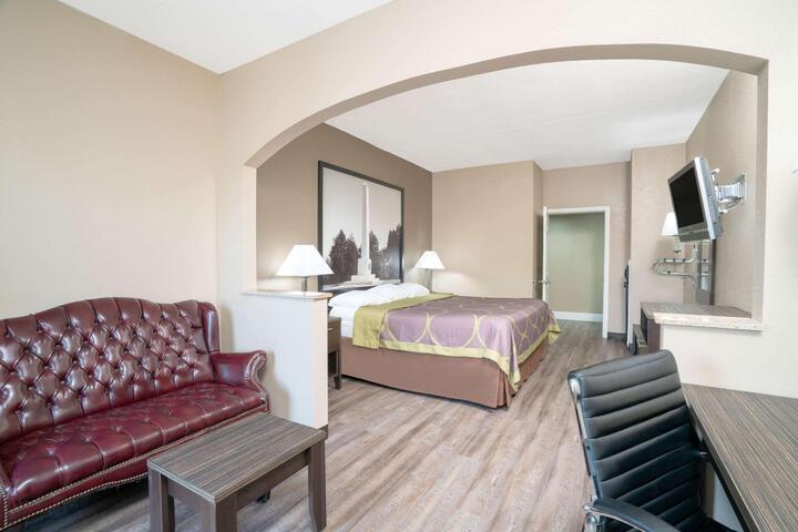 1 King Bed Mobility Accessible (12 of 12)