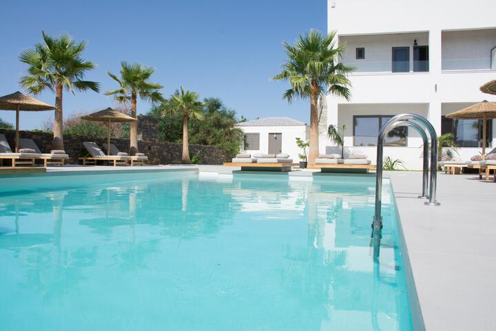 Pool 13 of 58