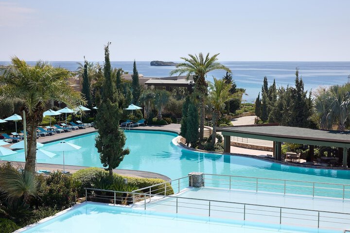 Pool 133 of 253