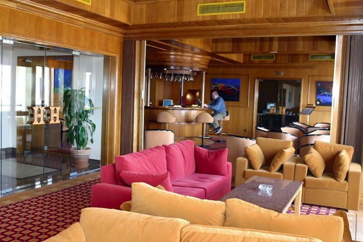 Lobby Entry