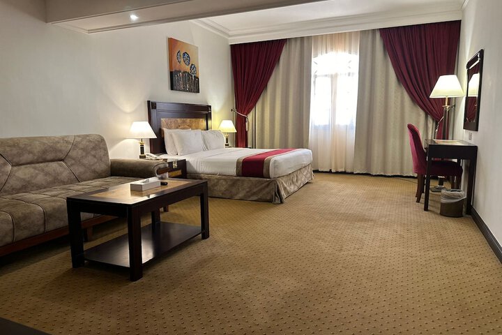Room 19 of 49