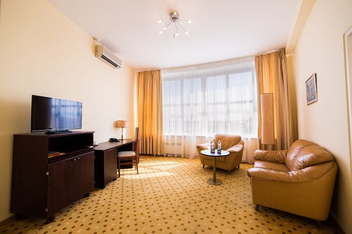 Room 21 of 50
