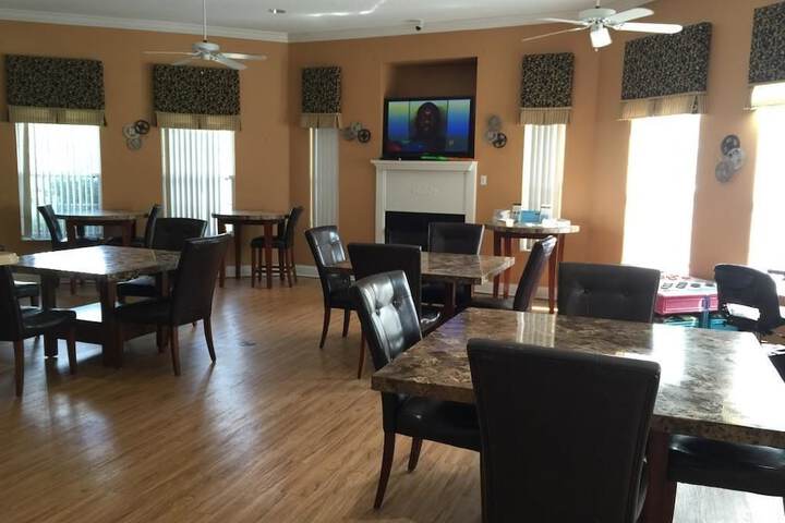 Hotel Interior 4 of 130