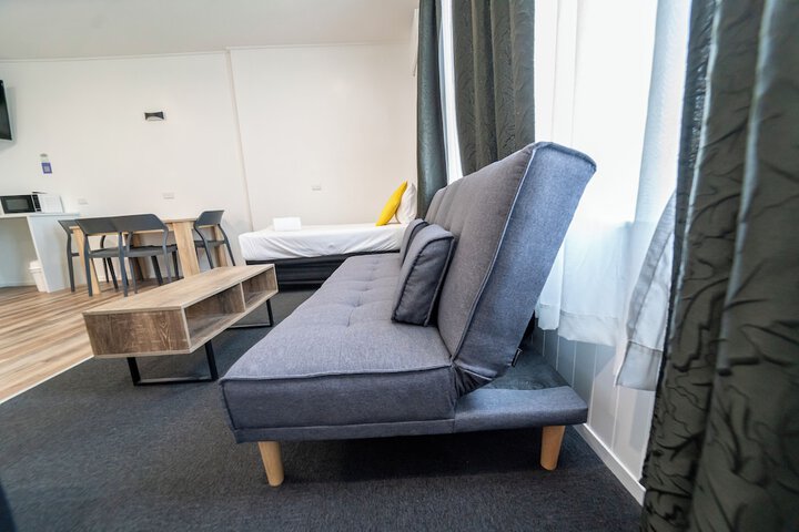 Room 28 of 51