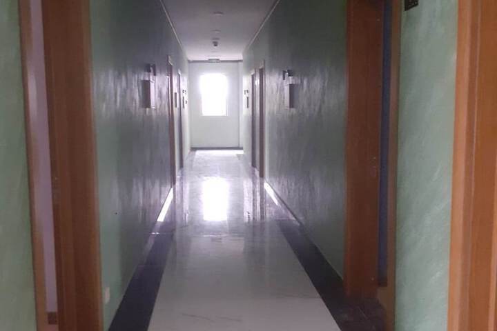 Ballroom/Hall 42 of 42