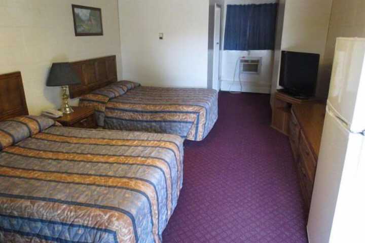 Room 17 of 29
