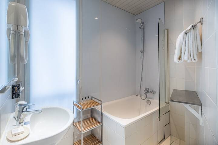Bath Interior