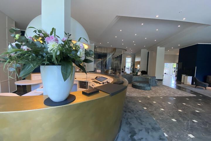 Hotel Interior 16 of 165