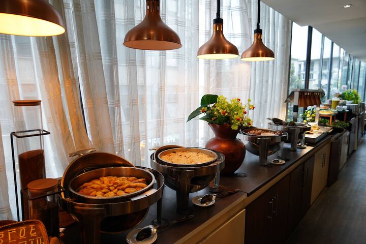 Dining 114 of 163