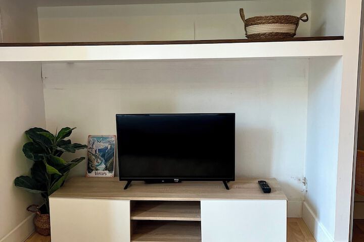 Room 5 of 22