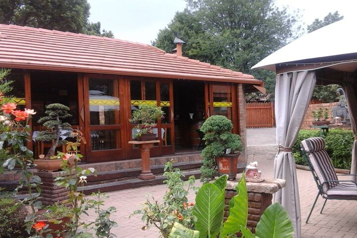 Dining Photos