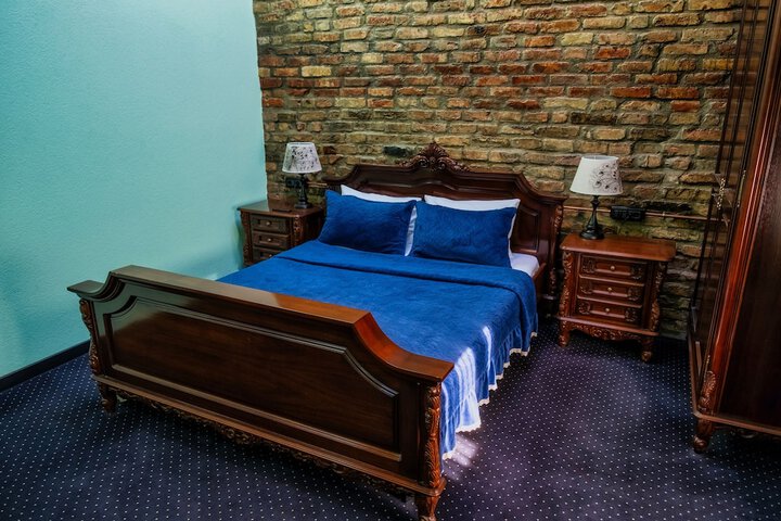 Room 60 of 131