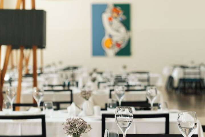 Dining 56 of 90