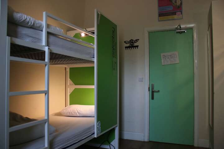 Room 36 of 76