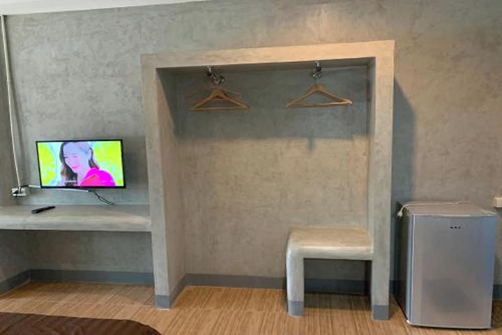 Room 20 of 95