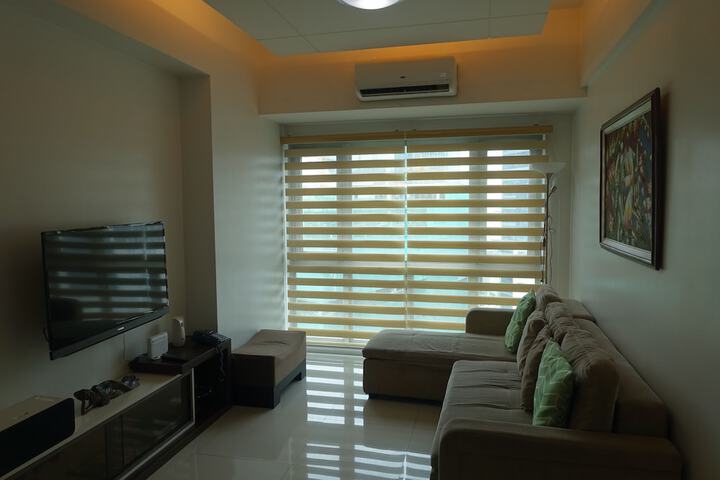 Room 10 of 90