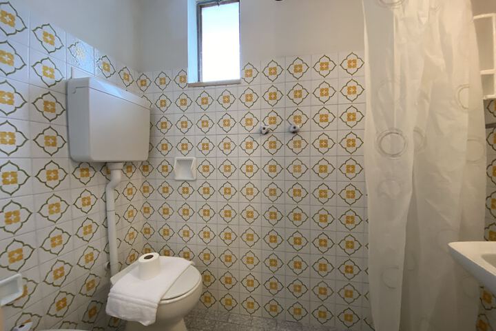 Room 43 of 108