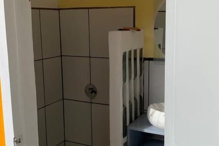 Room 14 of 17
