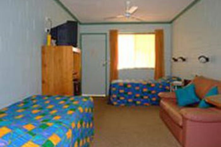 Room 3 of 6