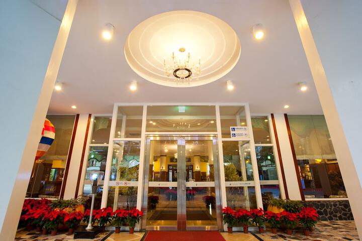 Hotel 61 of 67