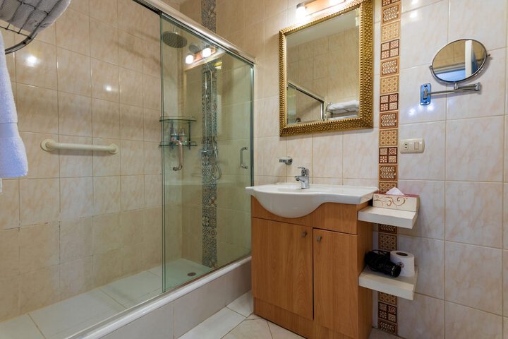 Bath Photo