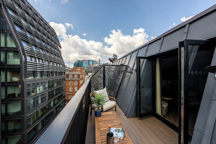 Terrace/Patio 98 of 143