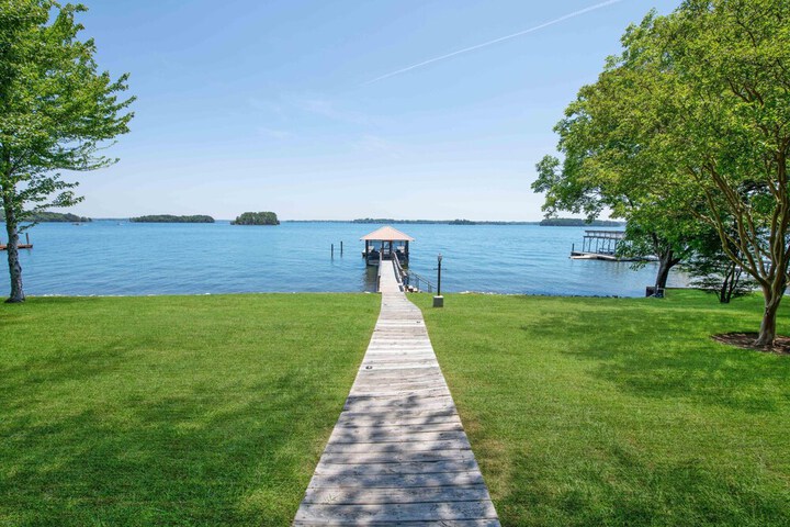 Property Grounds 35 of 41