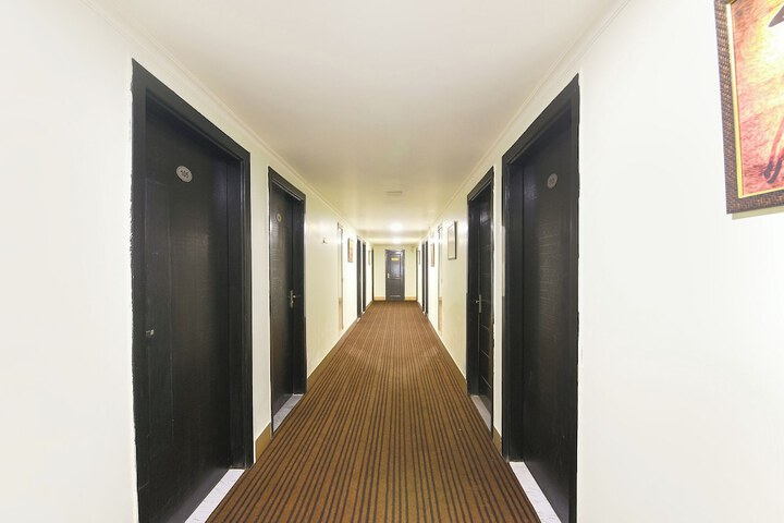 Hotel Interior 7 of 39