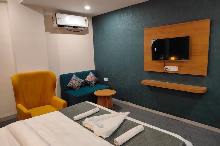 Room 28 of 55