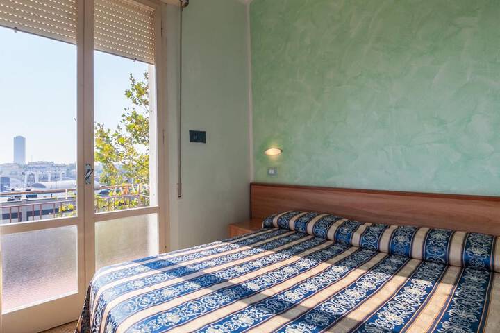 Room 30 of 78