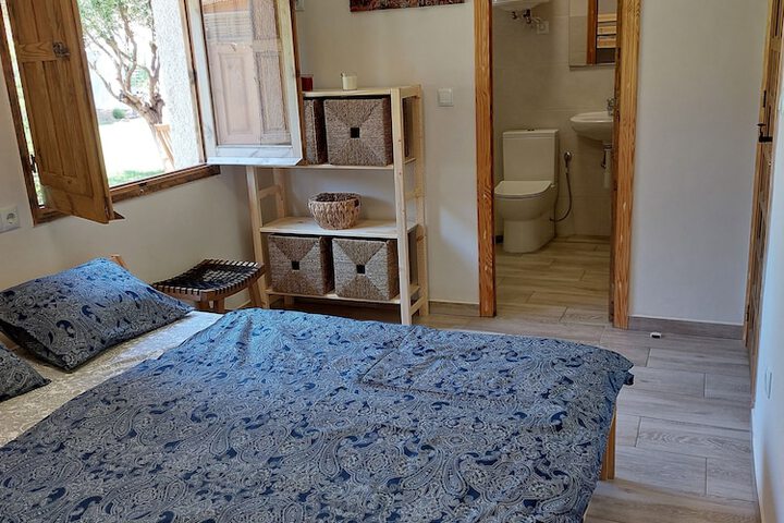 Room 3 of 31