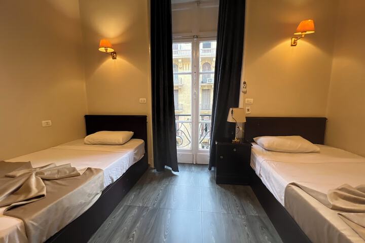 Room 11 of 81
