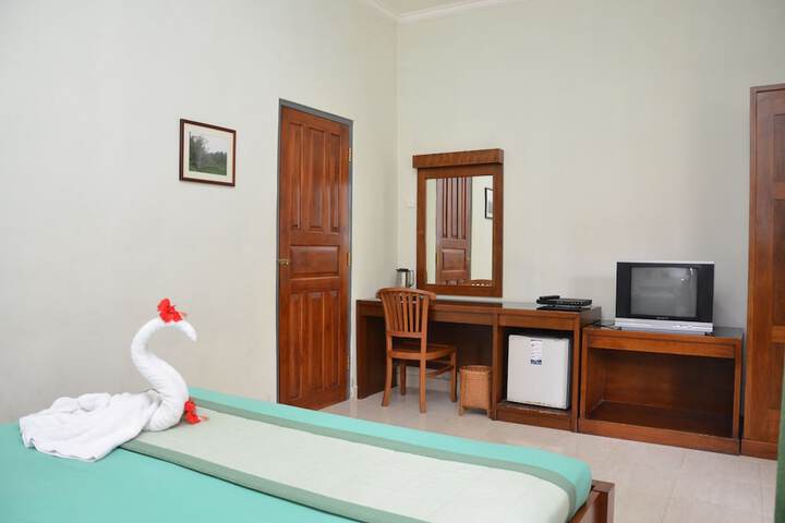 Room 11 of 74