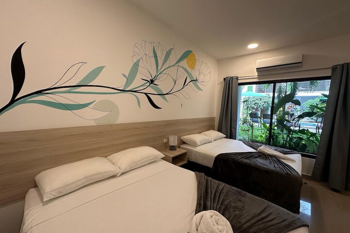 Room 30 of 99