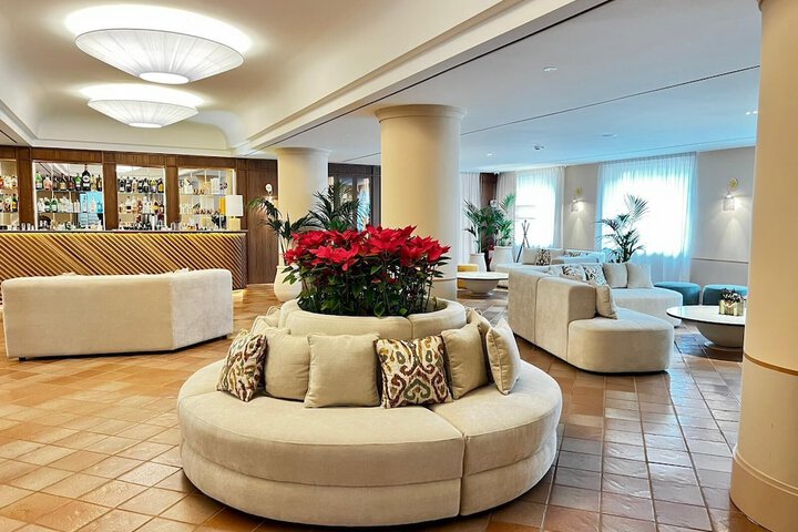 Hotel Interior 27 of 88