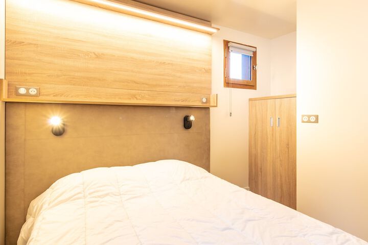 Room 7 of 47