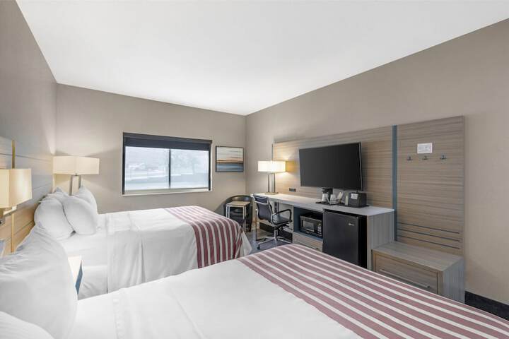 Room 15 of 48