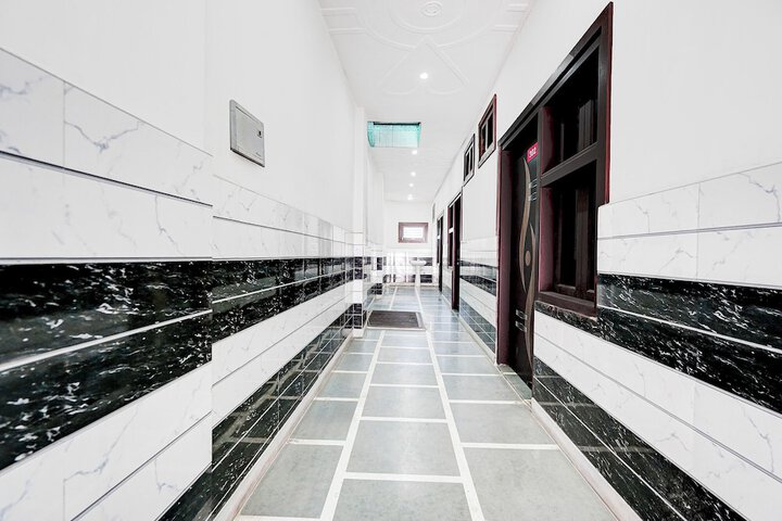 Hotel Interior 3 of 23