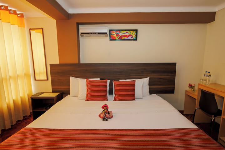 Room 25 of 96