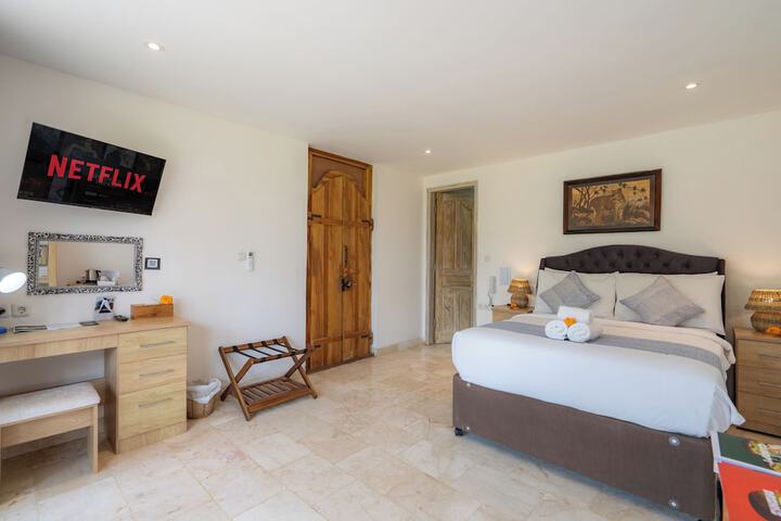 Room 15 of 59