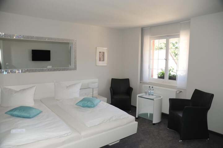 Room 5 of 46