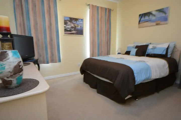 Room 3 of 23