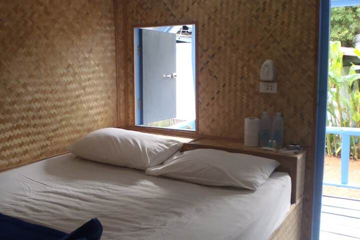 Room 3 of 59