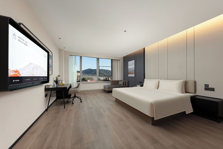 Room 7 of 56