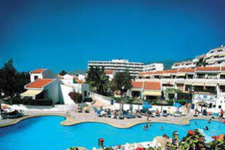 CLUB OLYMPUS RESORT