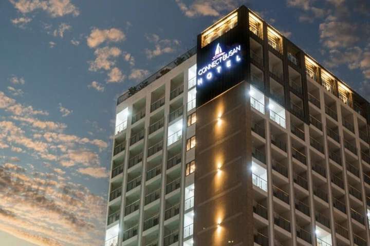 Hotel 55 of 61