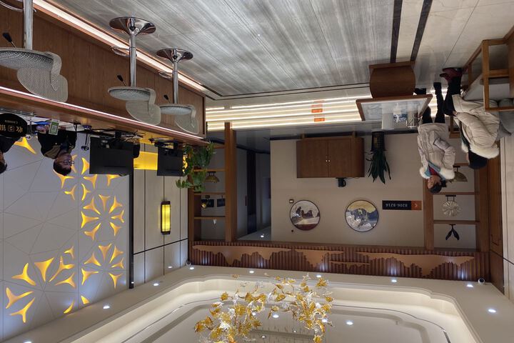 Hotel Interior 10 of 18